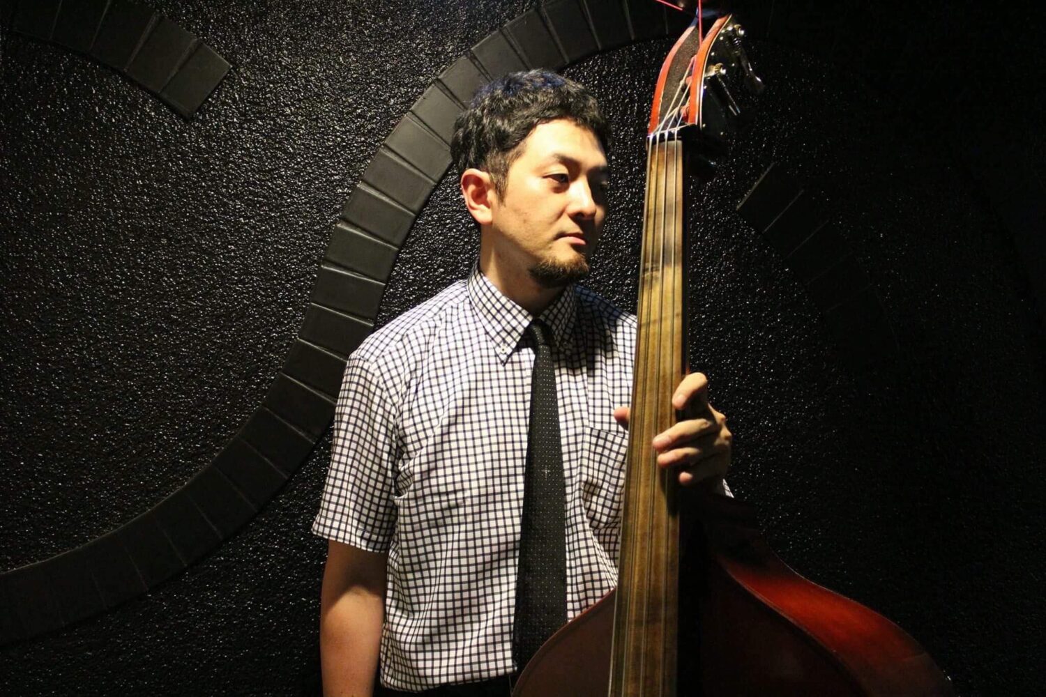 尾崎薫